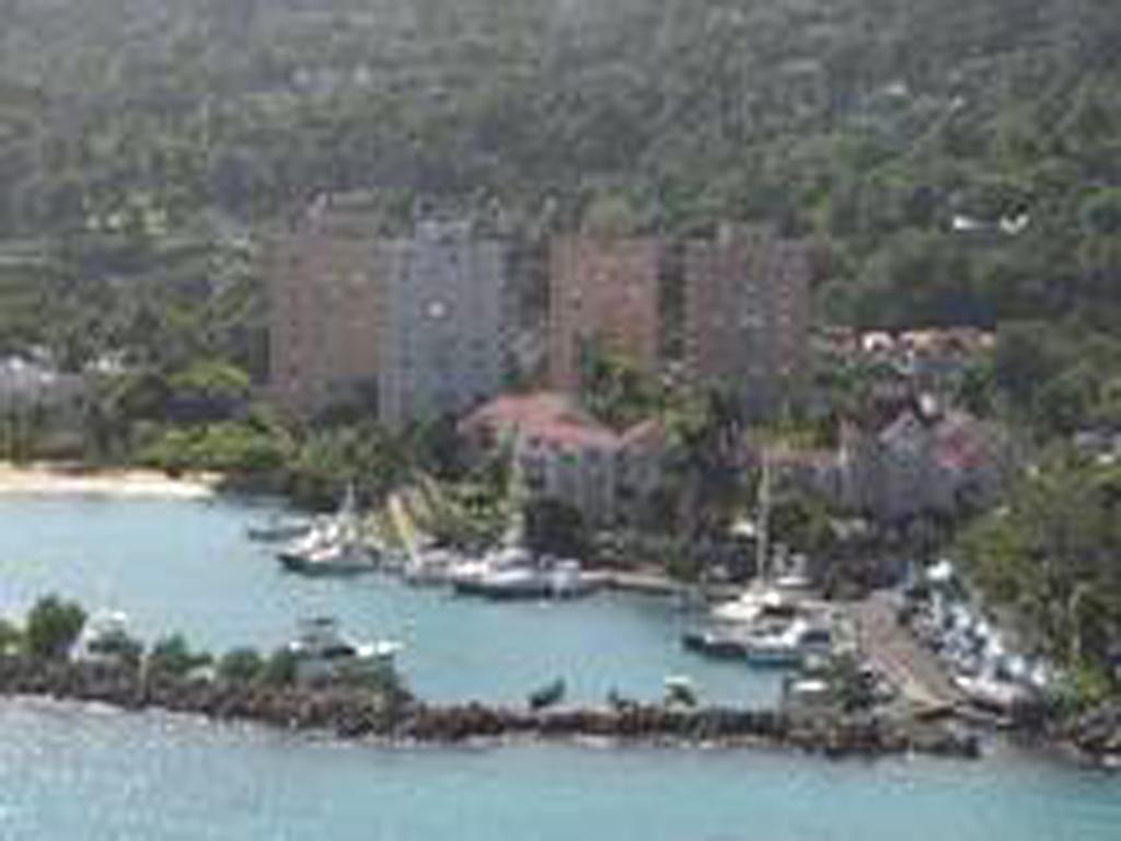 Turtle Beach Towers Apt 22 C - Ocho Rios Esterno foto