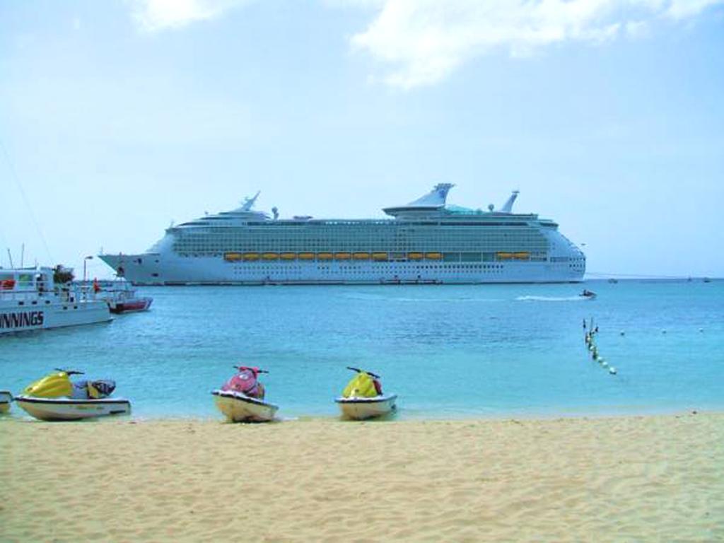 Turtle Beach Towers Apt 22 C - Ocho Rios Esterno foto