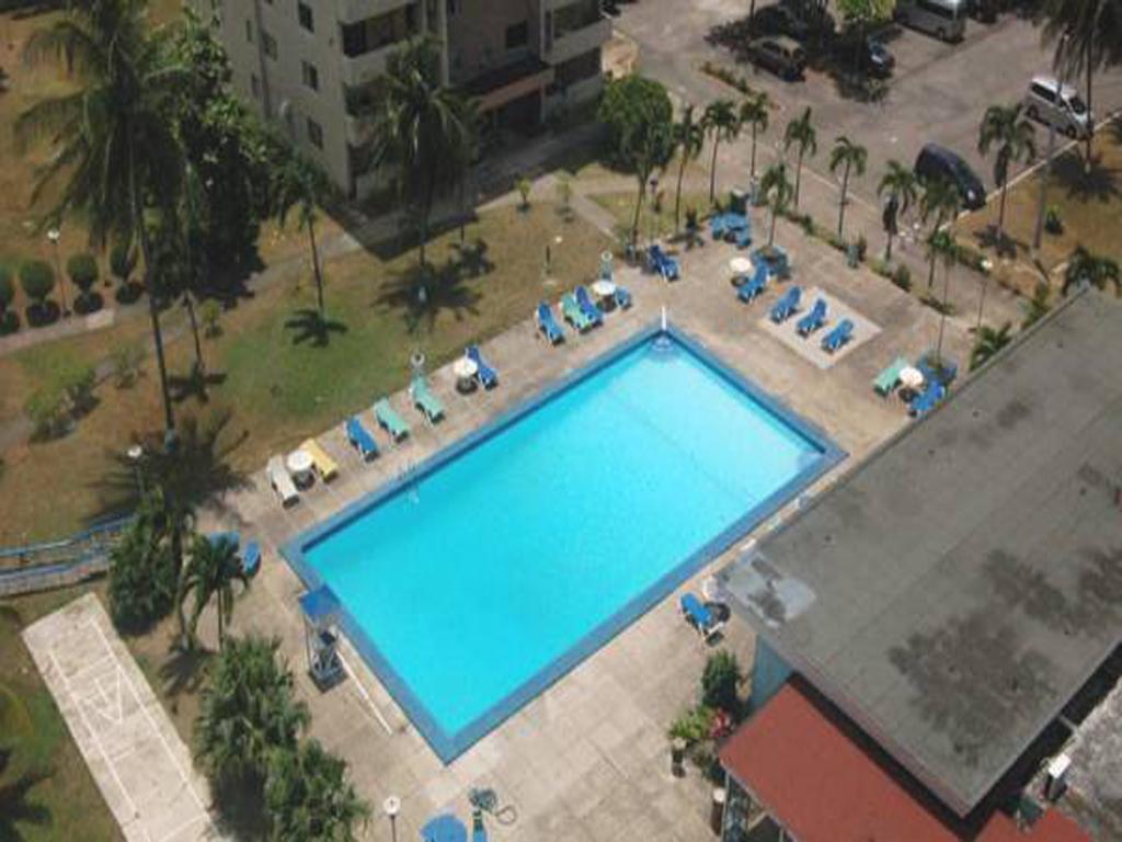 Turtle Beach Towers Apt 22 C - Ocho Rios Esterno foto