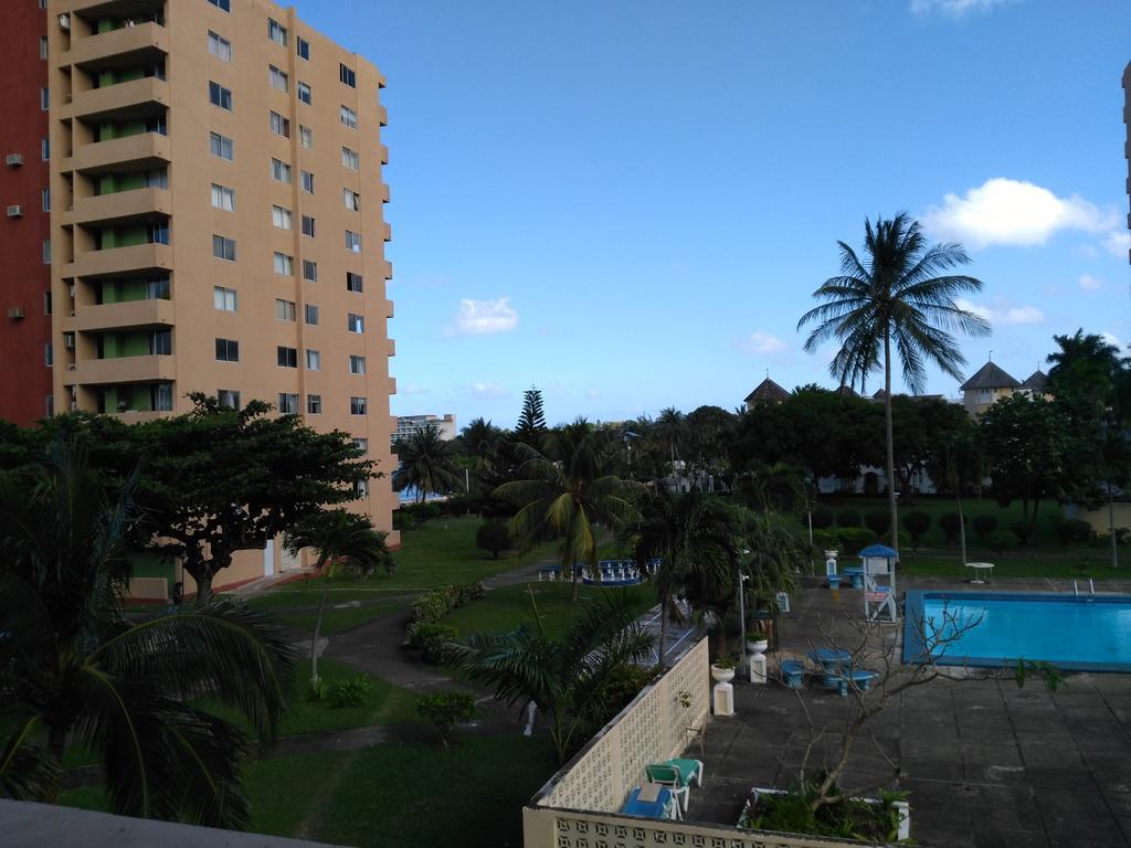 Turtle Beach Towers Apt 22 C - Ocho Rios Esterno foto