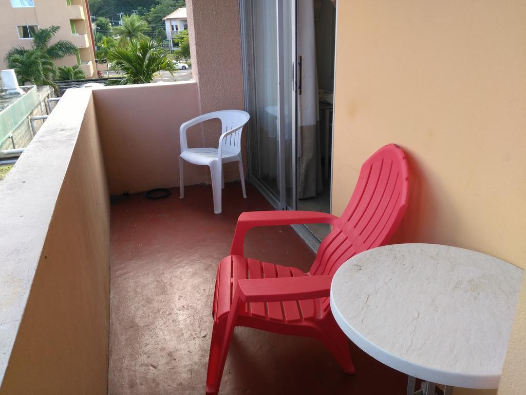 Turtle Beach Towers Apt 22 C - Ocho Rios Esterno foto
